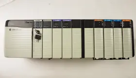 1756-if6i Allen-bradley 1756-a10/b Chassis With 1756-pa72/b 1756-oa16 1756-dnb