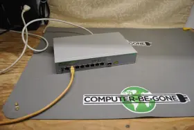 At-fs708 Allied Telesis At-fs708/poe / Poe 8 Port Switch W Cable Tested Free Shipping