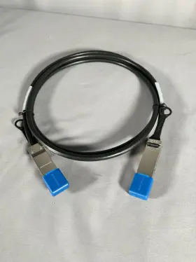 X6558-r6 Amphenol A0 Qsfp To 40g Dac Cable 2m Passive Twinax New