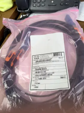 Qsfp-4sfp10g-cu3m Cisco Passive Copper Splitter Cable 3m 37-1320-03 Brand New