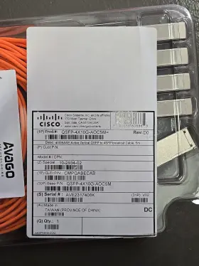 Qsfp-4x10g-aoc5m Cisco 40gbase Active Optical Qsfp To 4sfp Cable - 5m New