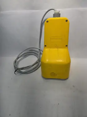 Ps1211 Comepi Used Ac15 400v 1.8a Ui 500v Ip65 Foot Switch Ps1211 Comepi Used Ac15 400v 1.8a Ui 500v Ip65 Foot Switch