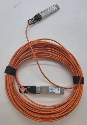 Fcbn410qb1c15 Finisar - 15m / 40gbps Qsfp Aoc
