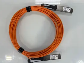 Fcbn410qd3c10 Finisar Qsfp Qbps Aoc 4x10 Gbps Sfp Active Optical 10m Cable