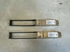 Ftl414qb2n-e5 Finisar Lot Of 2 - 56g Qsfp 40gbase-sr4 Optical Transceiver