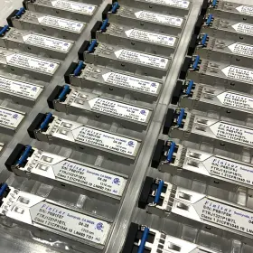 Ftrj1321p1btl Finisar Lot Of 59 - Oc-48 Sr/stm I-16 Multirate Sfp Transceiver
