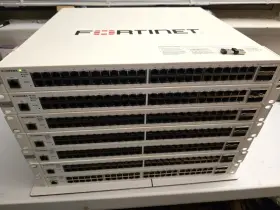248e-fpoe Fortinet Lot Of 7 Fortiswitch 48-port Gigabit Ethernet Switch