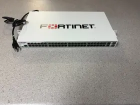 348b Fortinet 710882828462 Fortiswitch - 48 Ports. Clean