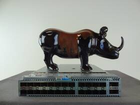 Hp Jh181a 5930 24-port Sfp And 2-port Qsfp With Macsec Module Jh181-61001