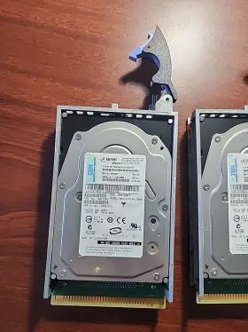 03n5284 Ibm Power P4 P5 P6 Pseries Eserver Storage Scsi Hard Drive 146.8gb 15k Rpm 3.5 Inch