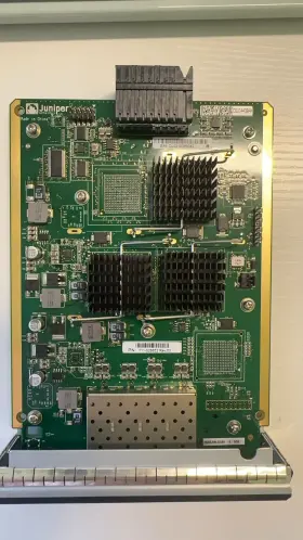 711-028852 Juniper Networks 4 Port 10 Gb Uplink Module