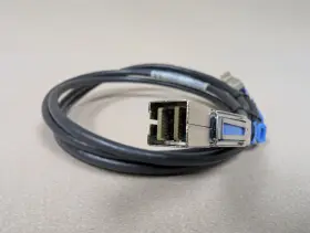10129152-2010lf Oracle/sun 7090470 36-pin Mini Sas3 Hd Blue Sas Cable 3ft Pn