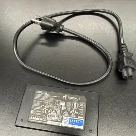 740-64212-001 Ruckus Dual Port Poe Injector
