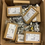 Lot Of 110 Mix Netapp X6589-R6, Cisco Glc-te, Intel FTLX8574D3BCV, Source Sp-gb Used. Price: $590.00.
