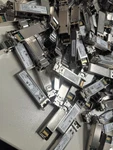 Lot OF280PCS Finisar FTLF8524P2BNV-HD & FTLX8571D3BCV-IT FTLX8571D3BCL-FC Used. Price: $399.66.