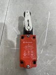 New Allen-bradley Safety Switch EN/IEC-60947-5-1. Price: $78.73.