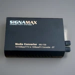 Signamax 065-1100 Switching Fiber Optic Media Converter (unit Only) No Adapter Used. Price: $10.00.