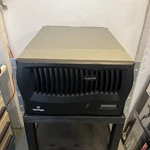 Netapp R200 Controller Head Unit Disk Array System Used. Price: $2450.00.